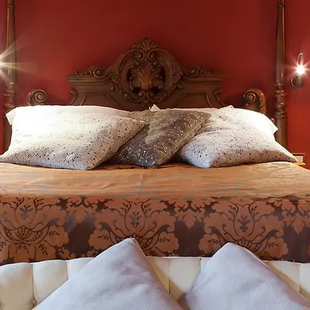 Relais Montemaggiore Bed & Breakfast