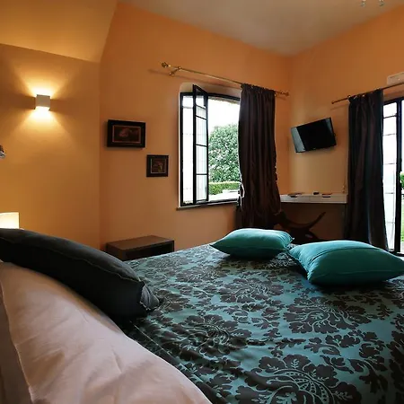 Relais Montemaggiore Bed & Breakfast 3*