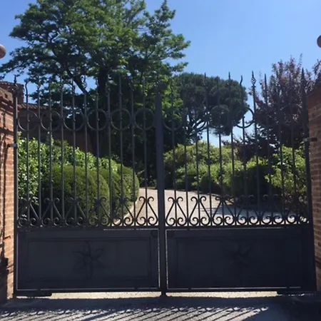 فندق مبيت وإفطار Relais Montemaggiore
