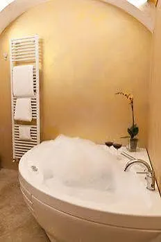 Relais Montemaggiore Bed & Breakfast 3*