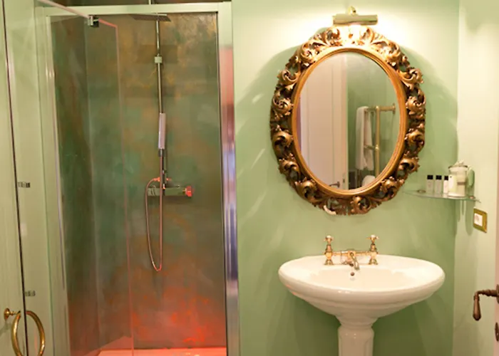 Oda ve Kahvaltı Relais Montemaggiore