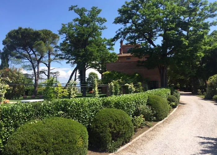 Oda ve Kahvaltı Relais Montemaggiore Bettolle