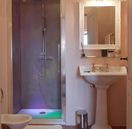 Oda ve Kahvaltı Relais Montemaggiore Bettolle