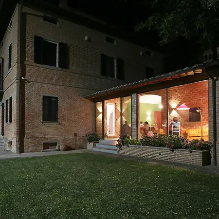 Relais Montemaggiore Nocleg ze śniadaniem 3*
