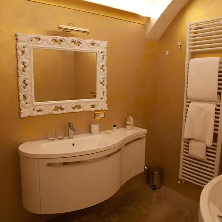 Nocleg ze śniadaniem Relais Montemaggiore
